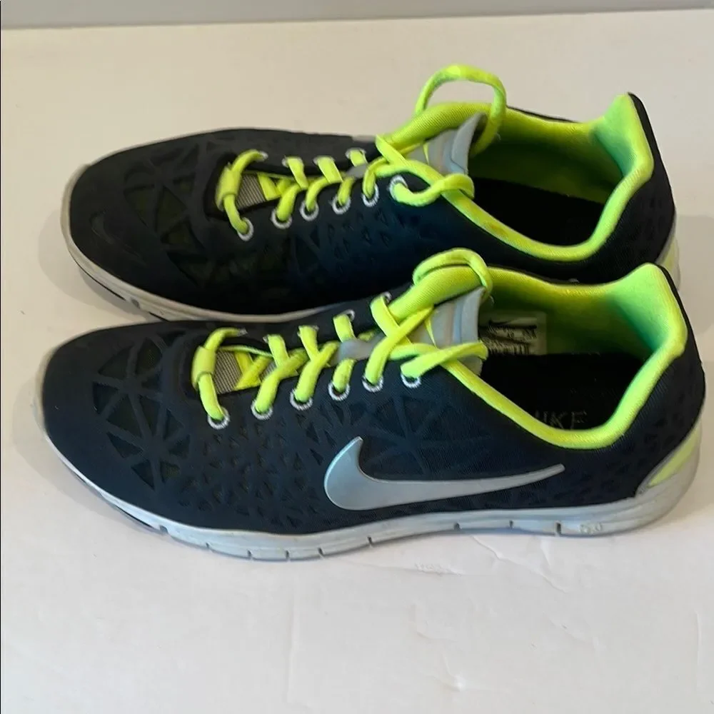 Nike Black and Lime Green Sneakers